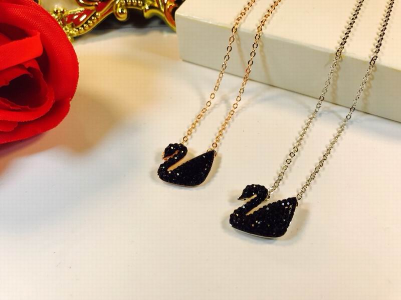 Swarovski Suits 05lyx04 (8)